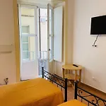 Apartment Casa Fermata Centro Neapel