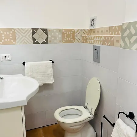Casa Fermata Centro Apartamento *